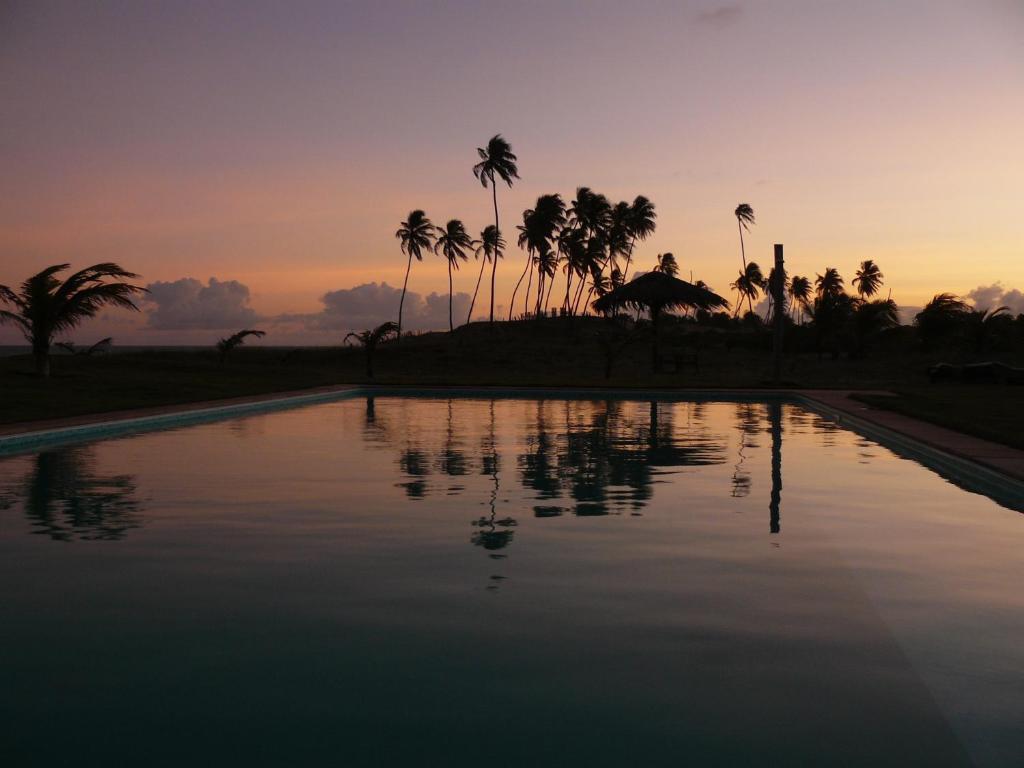 Pe Na Areia Hotel Conde  Bagian luar foto